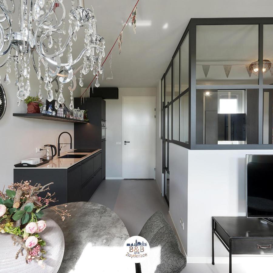 Bed and Breakfast Bb Aan De Zuyderzee Bunschoten Esterno foto